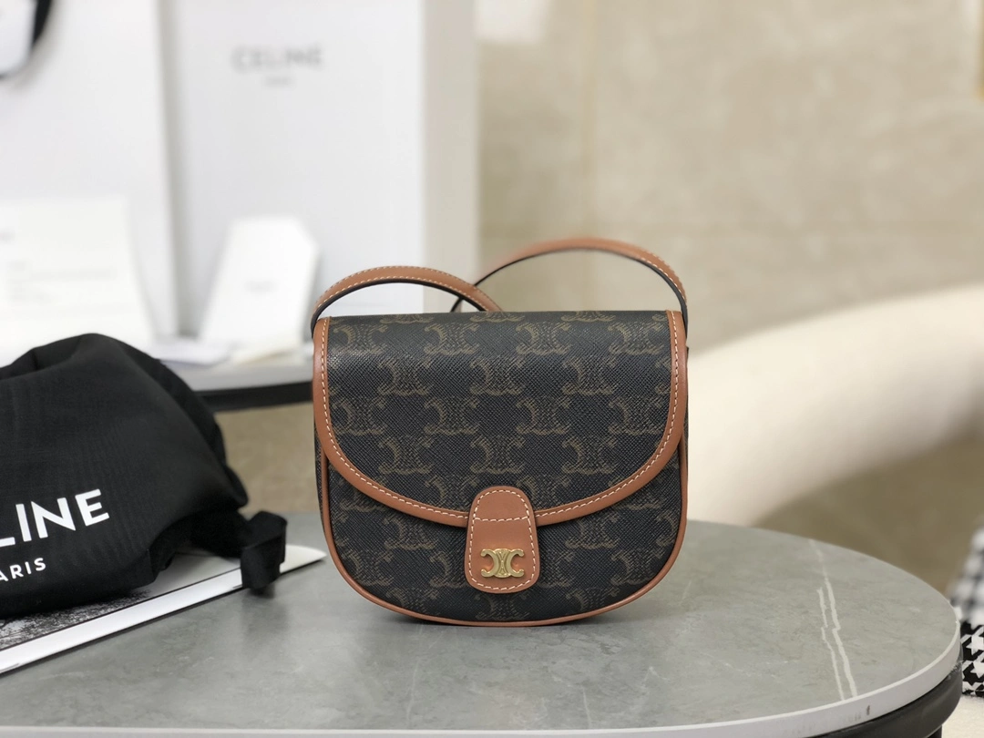 Celine Besace Bags UrbanChic 94639
