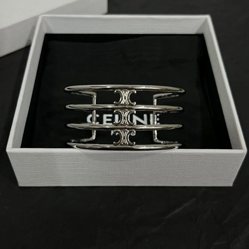 Celine Bracelets Versatile 218738