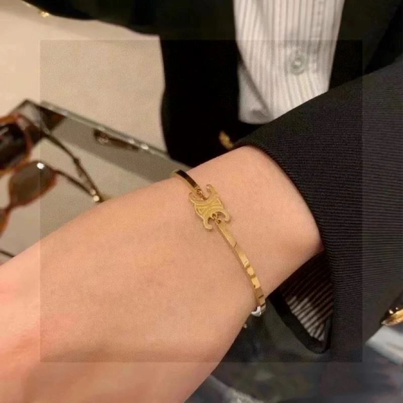 Celine Bracelets UrbanChic 218522