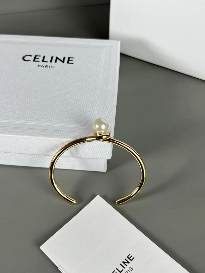 Celine Bracelets Durable 218301