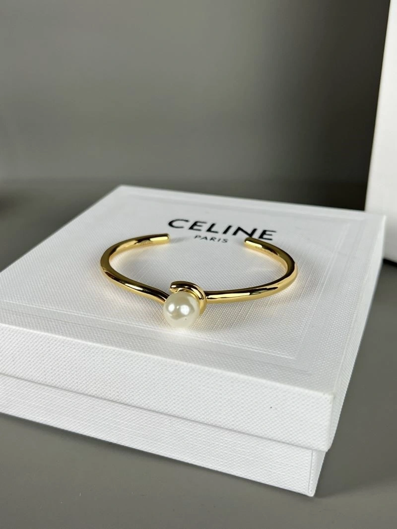 Celine Bracelets Durable 218301
