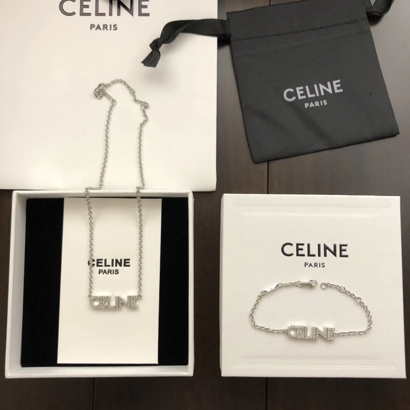 Snug Celine Bracelets 217961