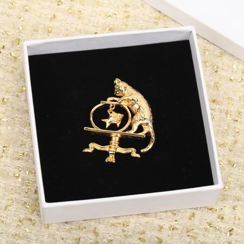 Elegant Celine Brooches 217943