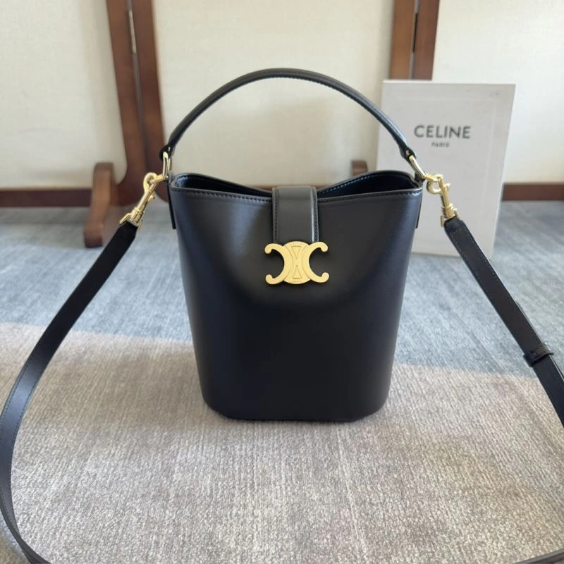EyeCatching Celine Bucket Bags 60610