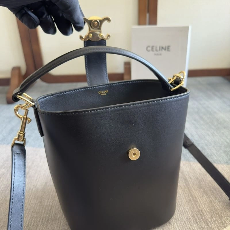 EyeCatching Celine Bucket Bags 60610