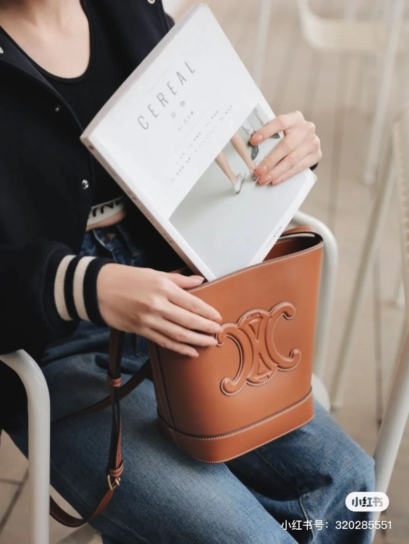 Celine Bucket Bags EasyMatch 60577