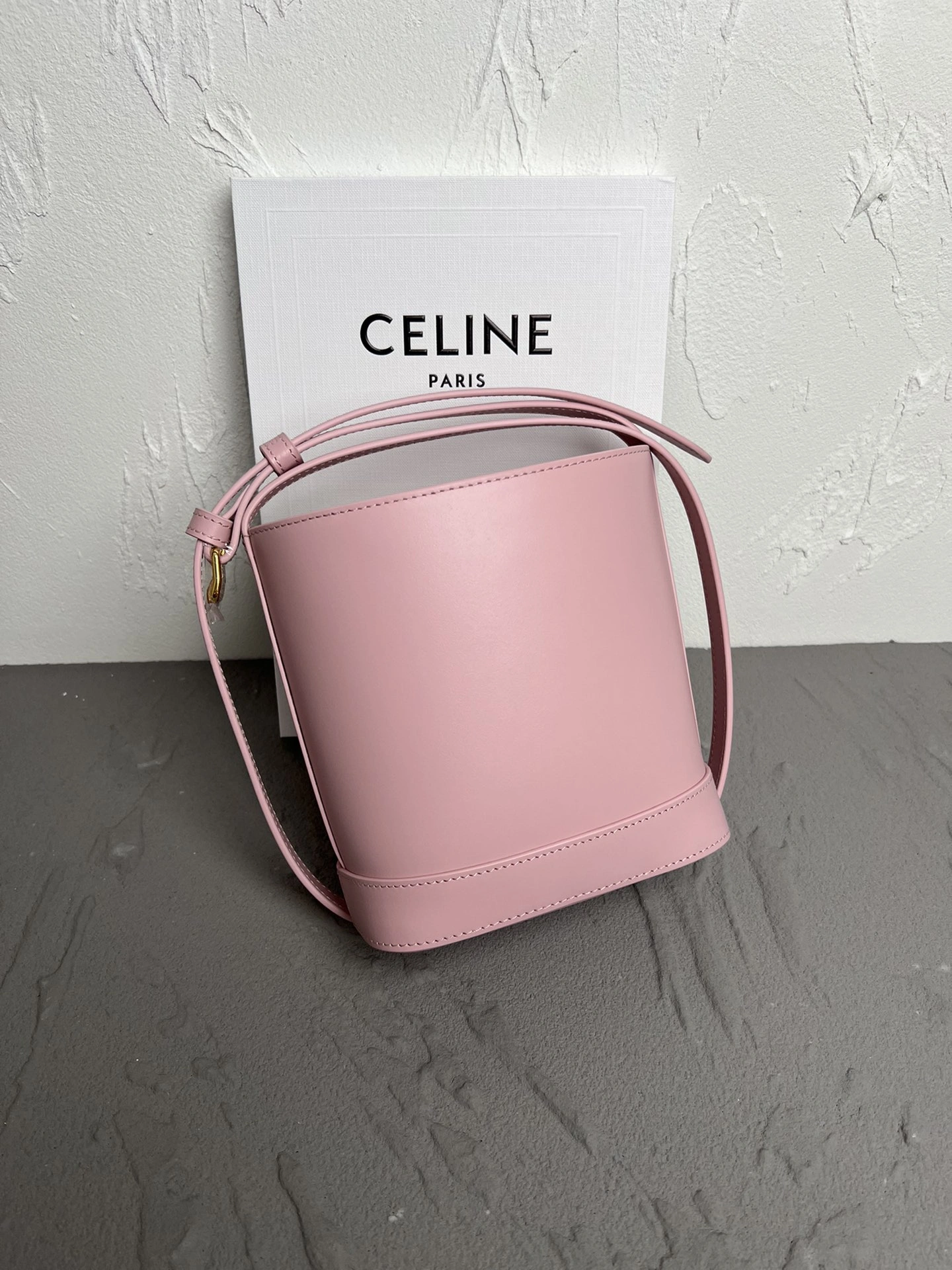 Versatile Celine Bucket Bags 78528