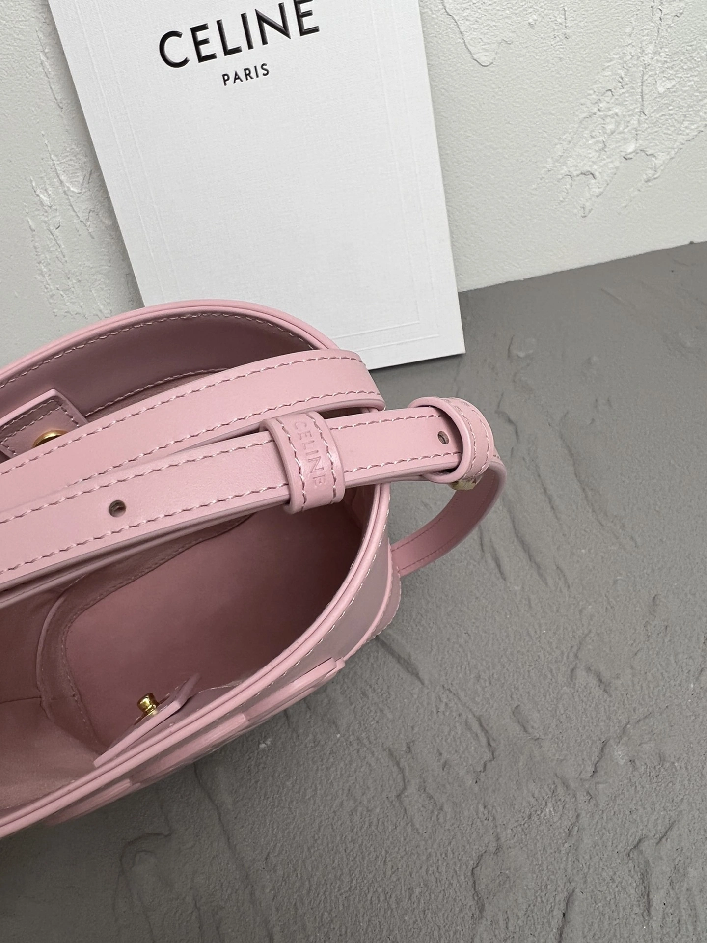 Versatile Celine Bucket Bags 78528