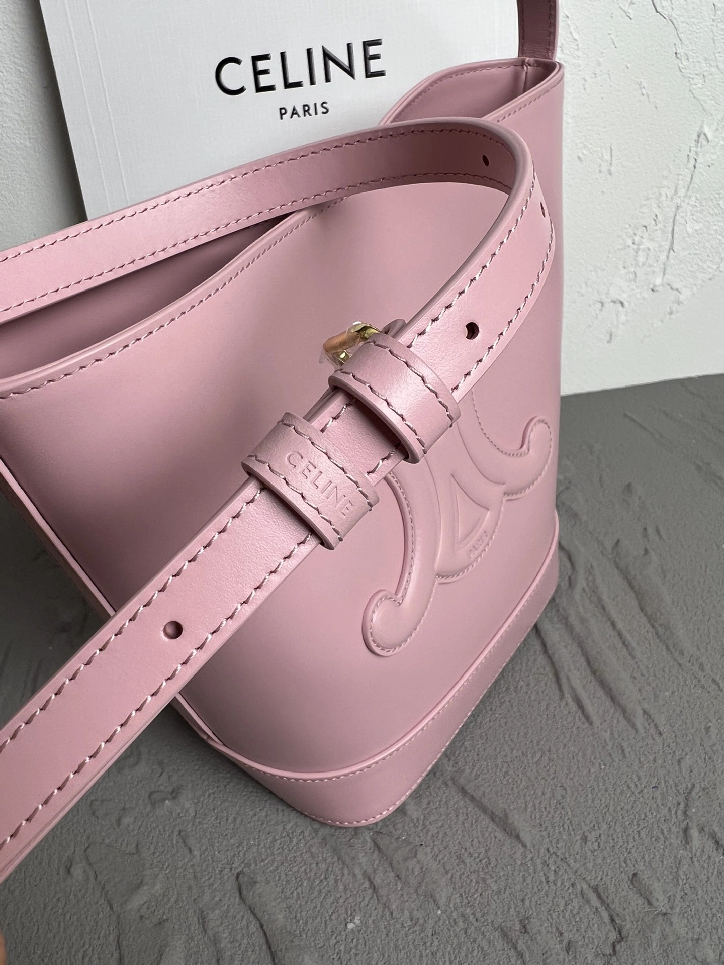 Versatile Celine Bucket Bags 78514