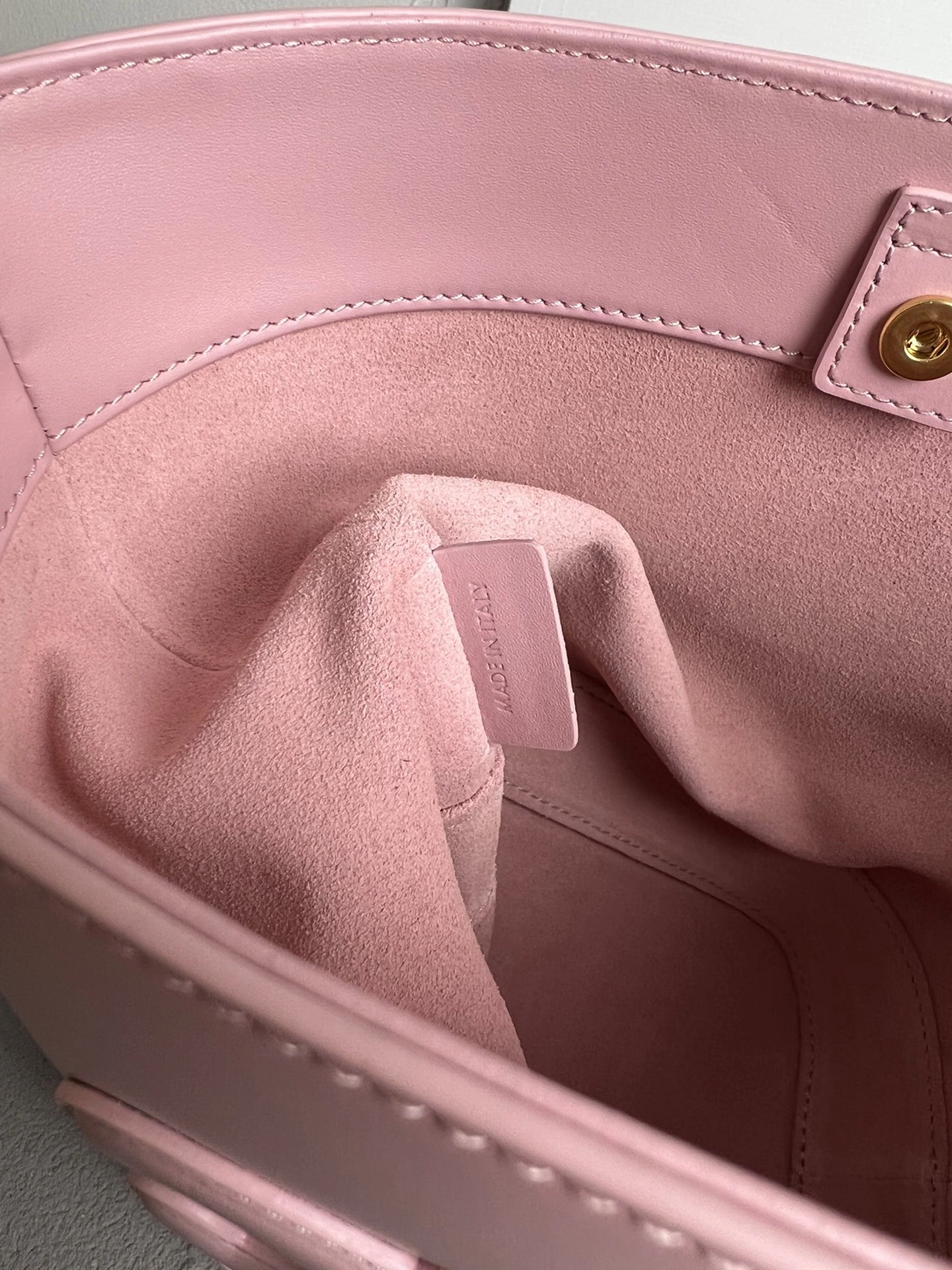 Versatile Celine Bucket Bags 78514