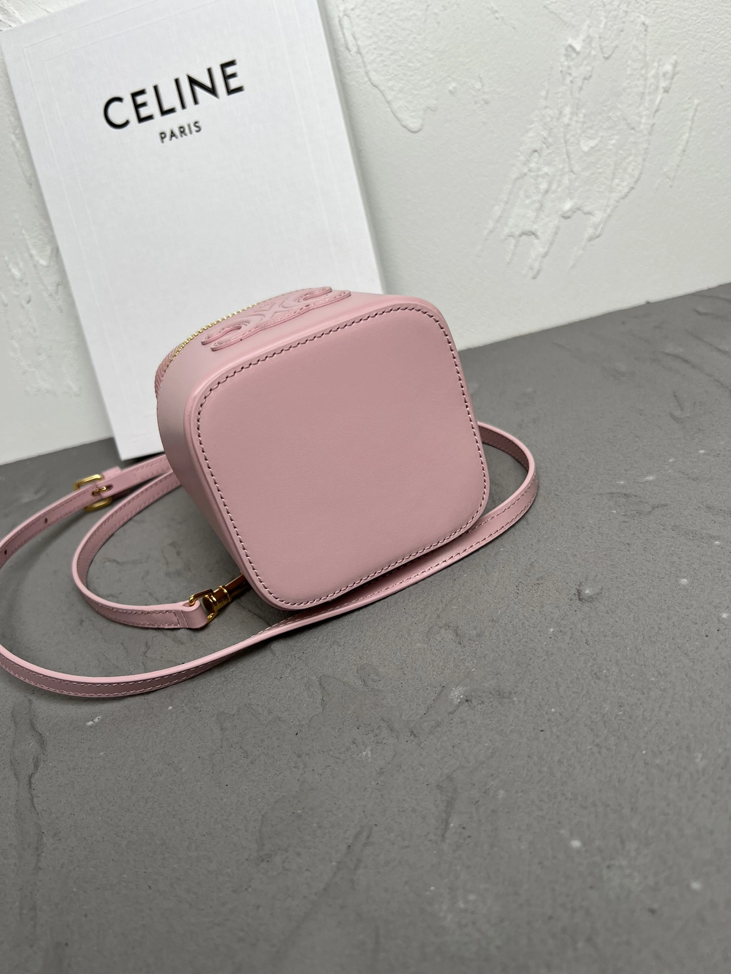 Celine Bucket Bags Affordable 78517