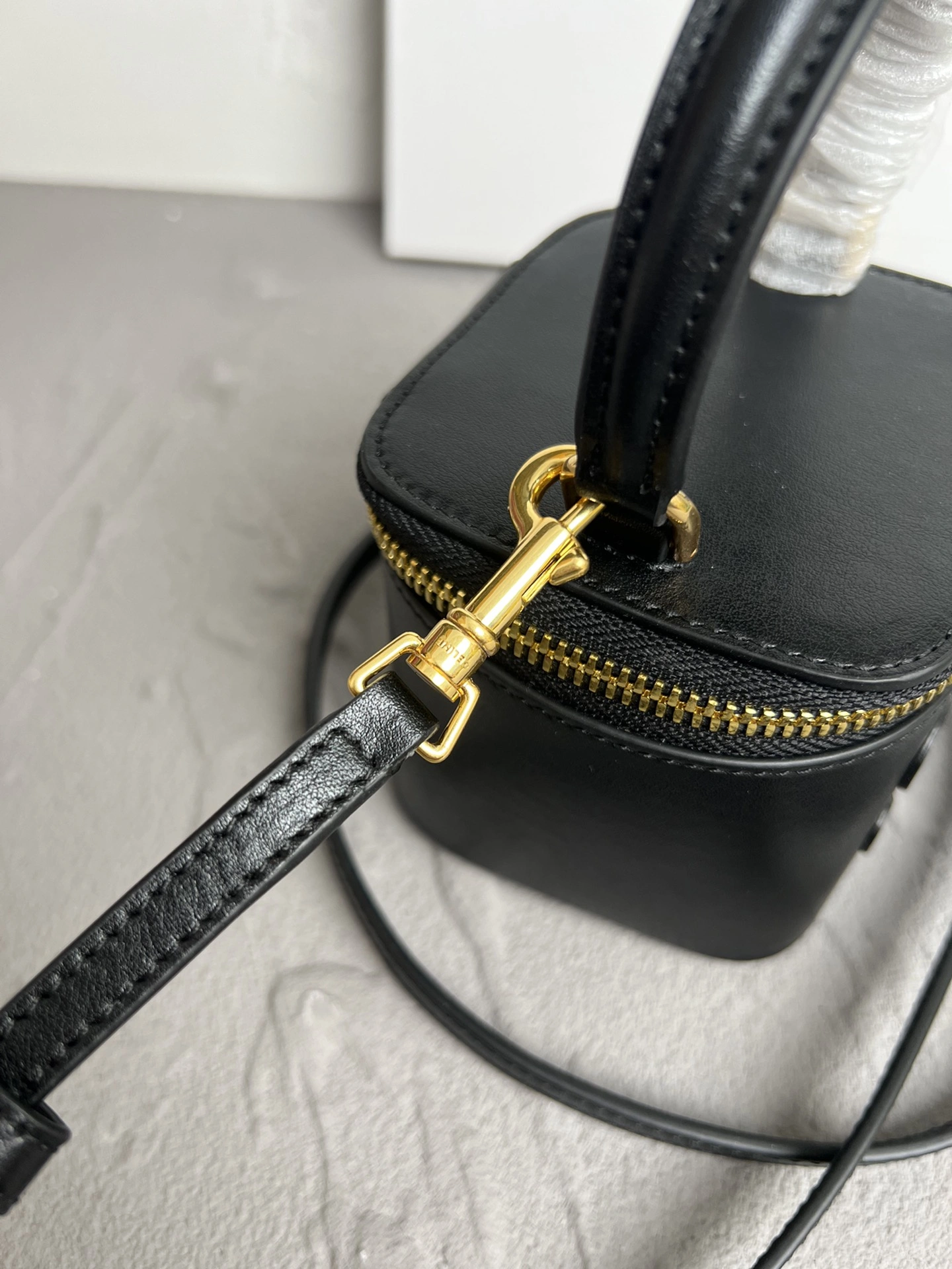 Celine Bucket Bags Fashionable 78510