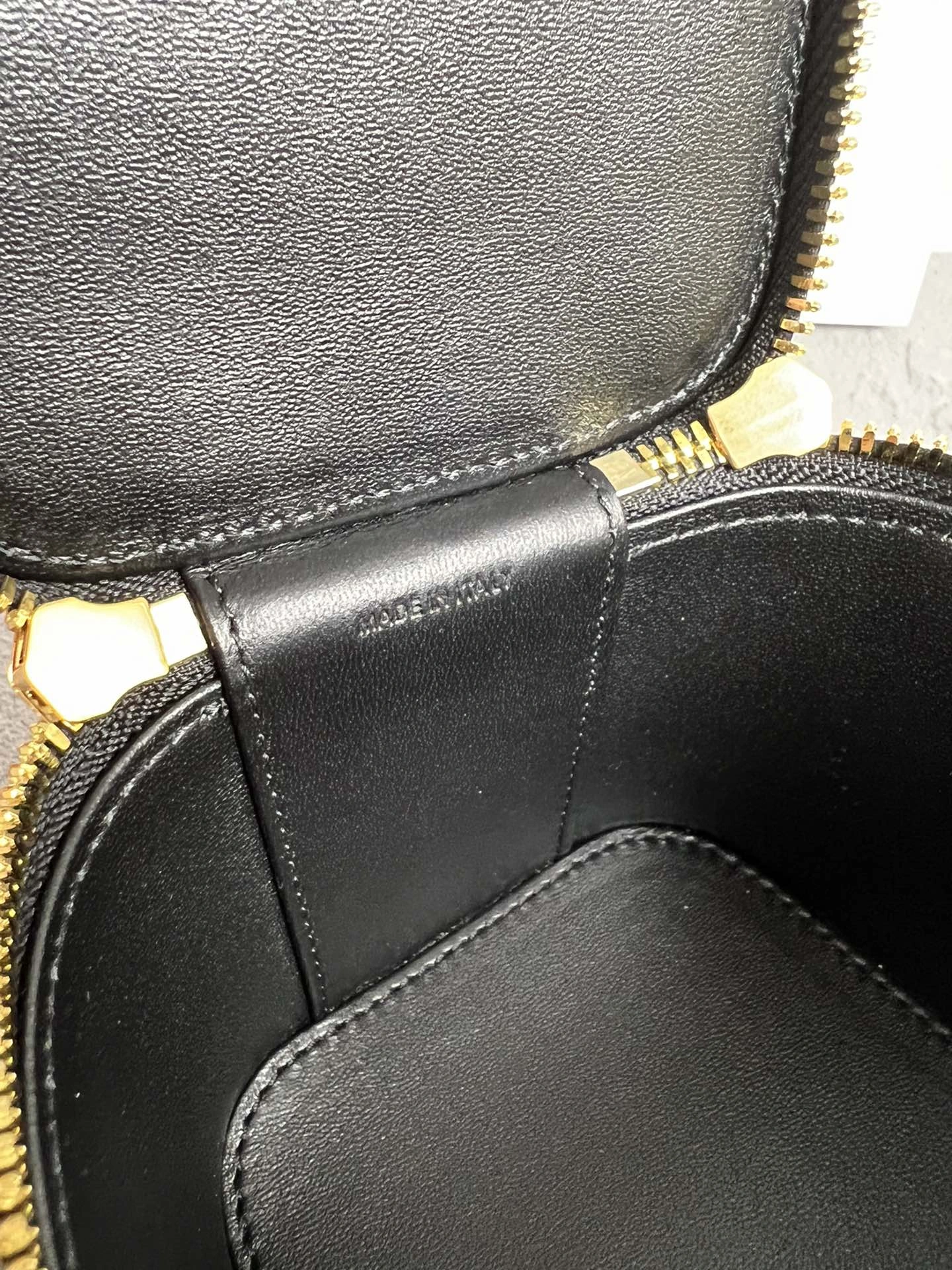 Celine Bucket Bags Fashionable 78510