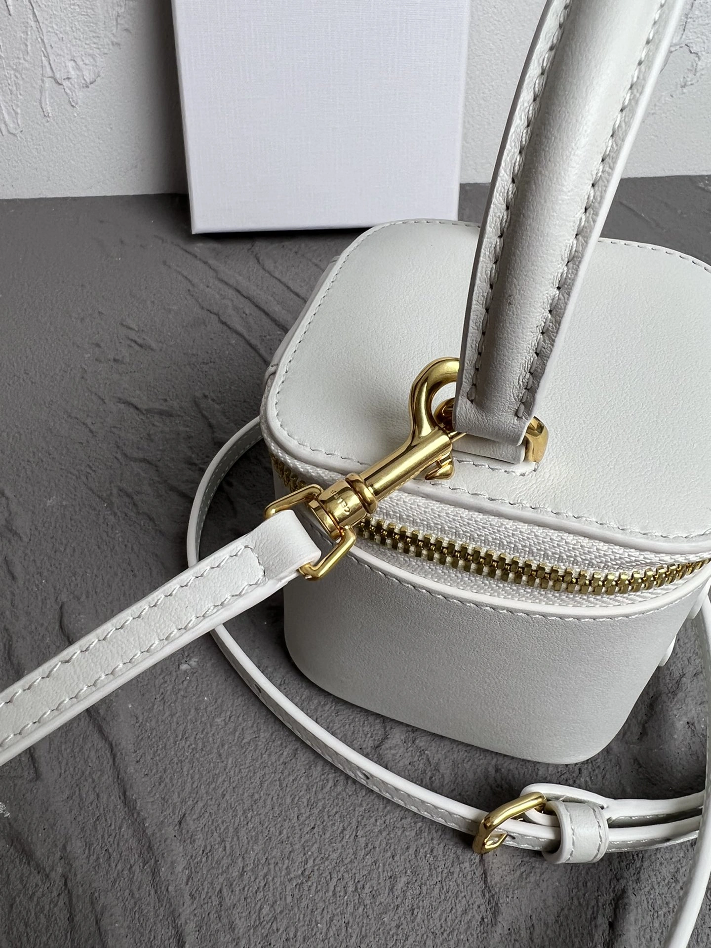 Celine Bucket Bags Premium 78511
