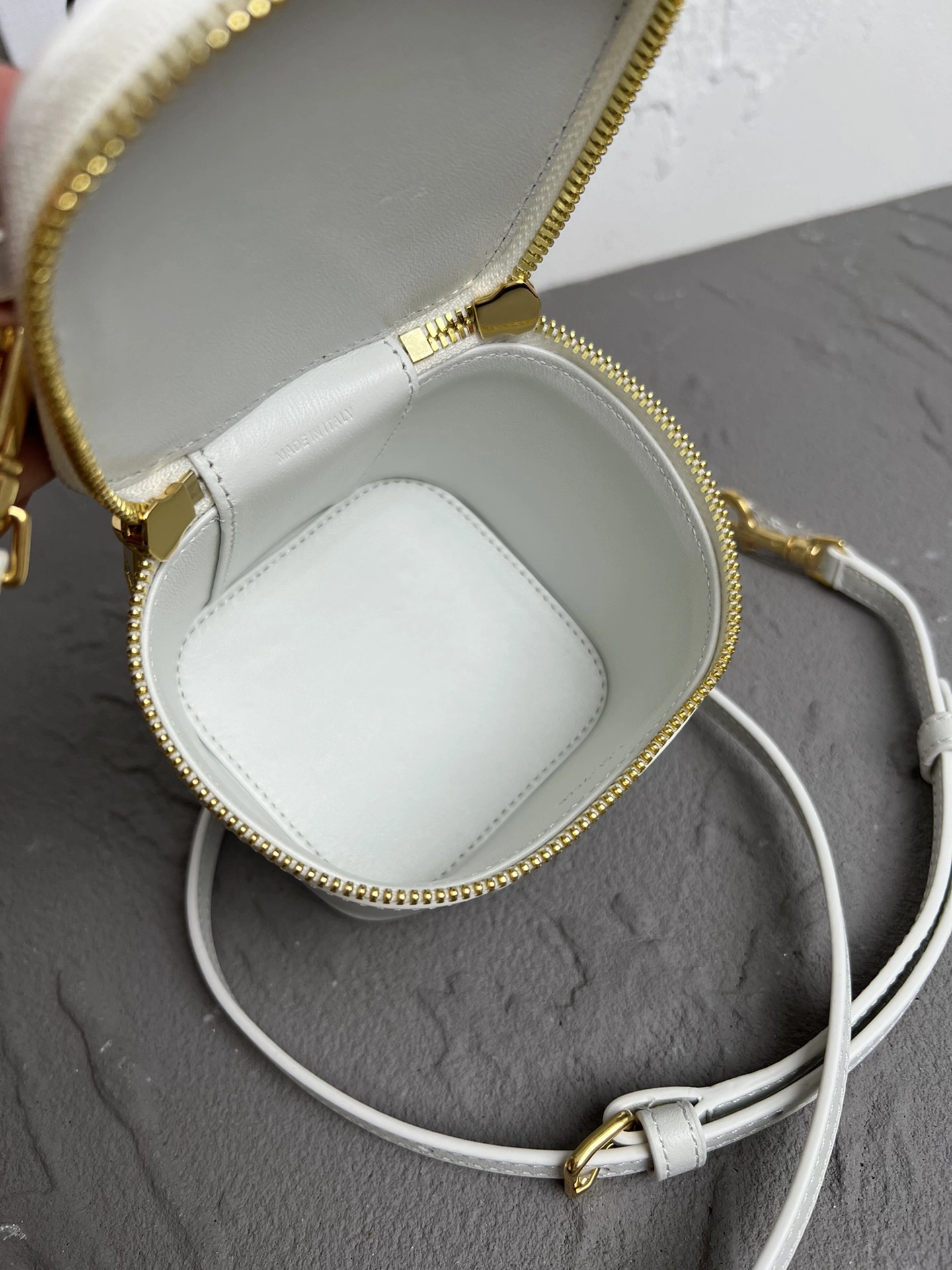 Celine Bucket Bags Premium 78511