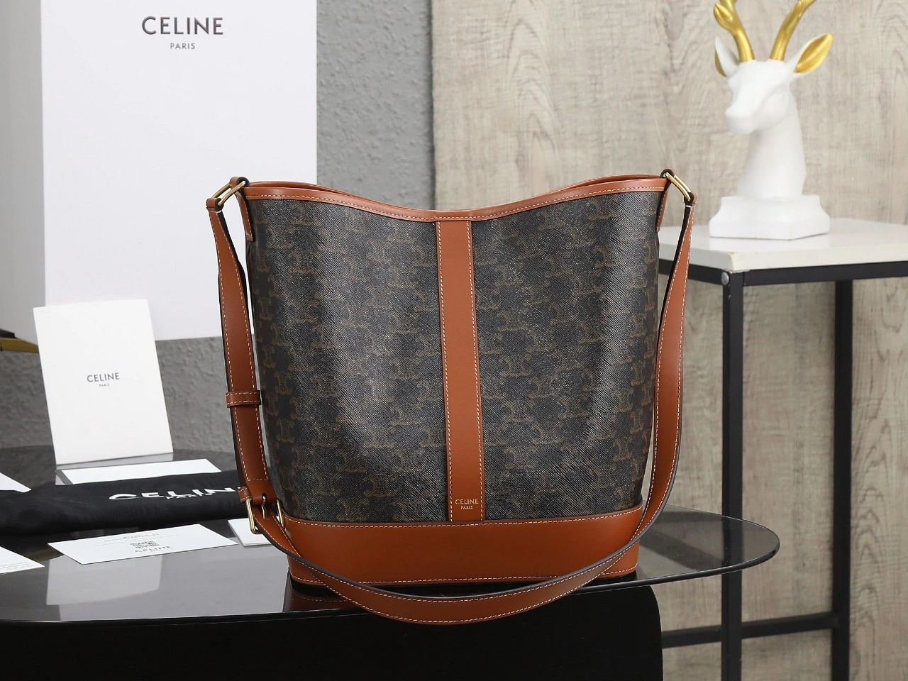 Celine Bucket Bags Reliable 78520