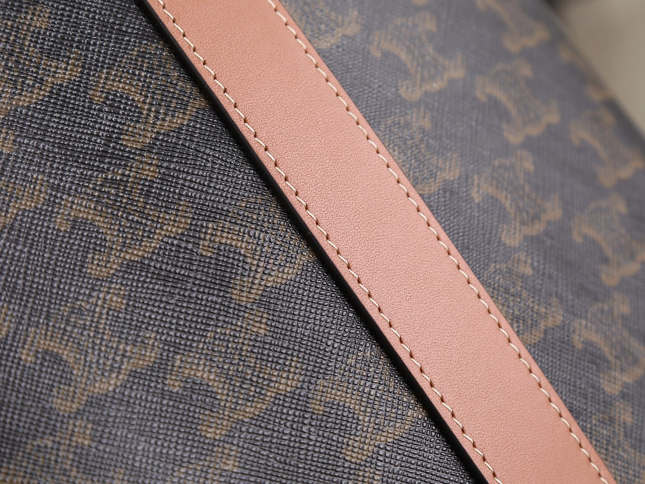 Celine Bucket Bags Reliable 78520