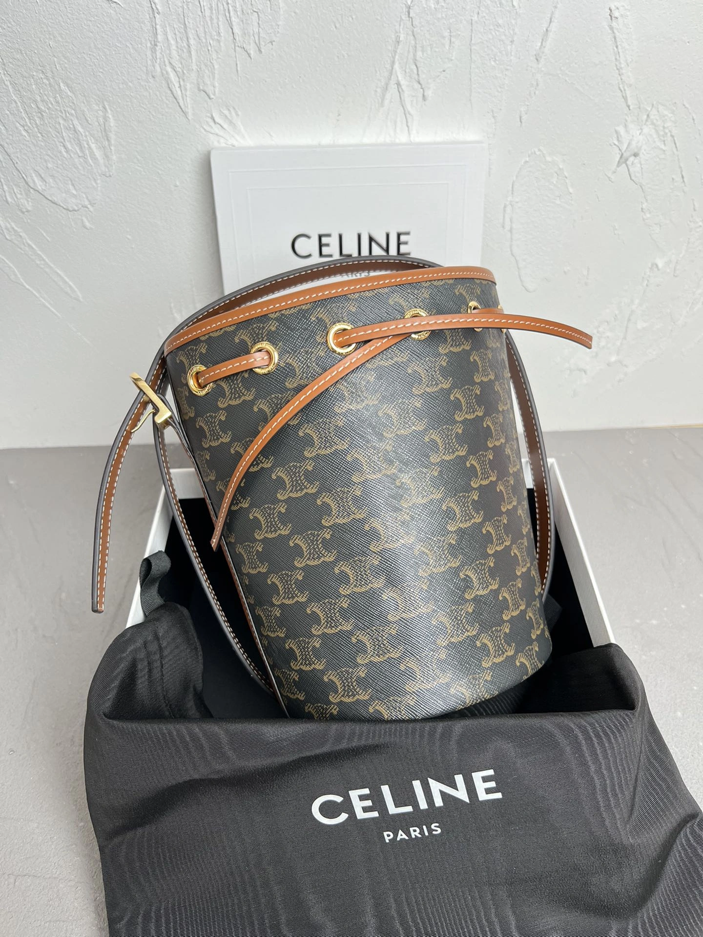 Celine Bucket Bags DailyWear 78502
