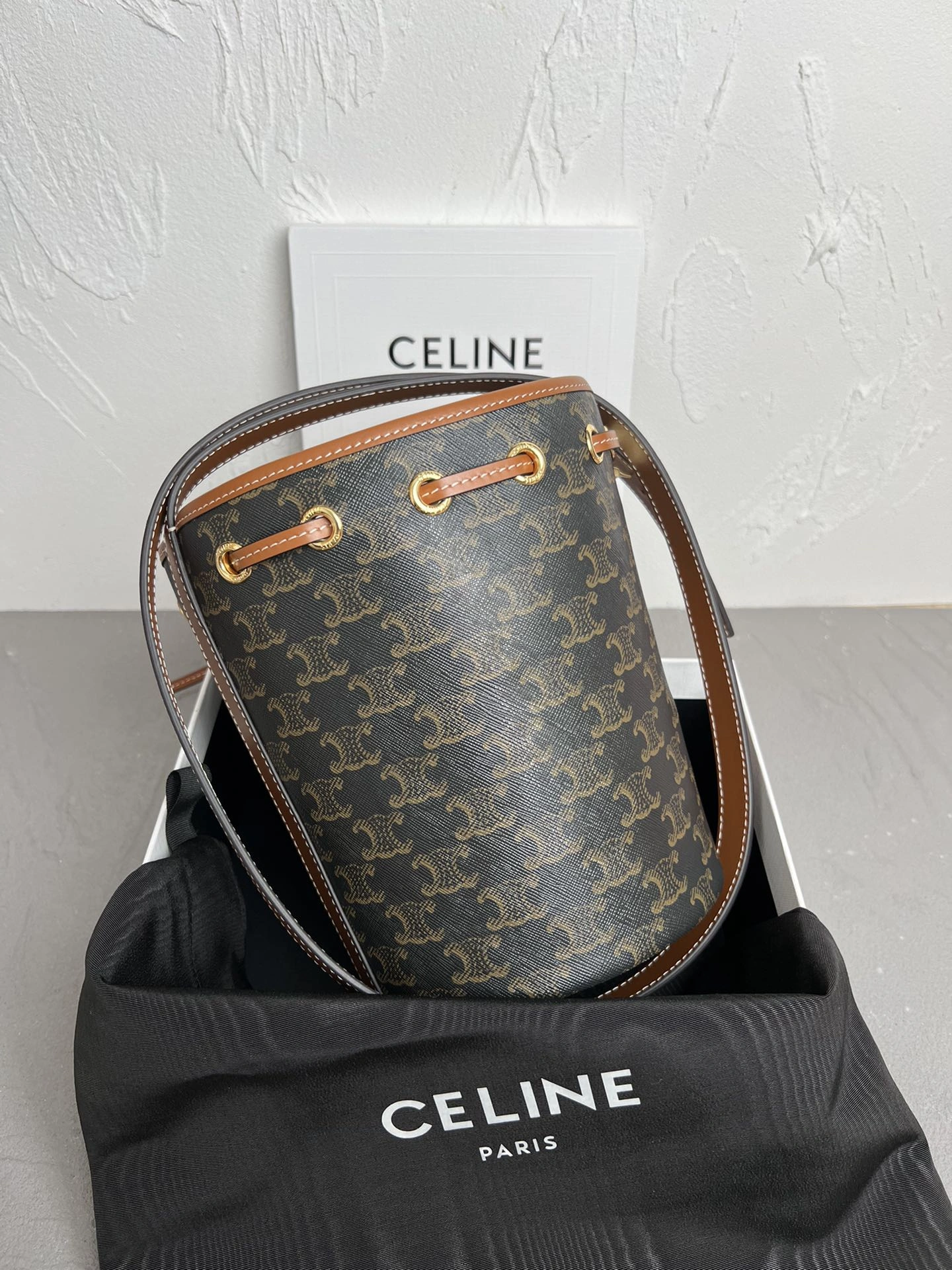 Celine Bucket Bags DailyWear 78502