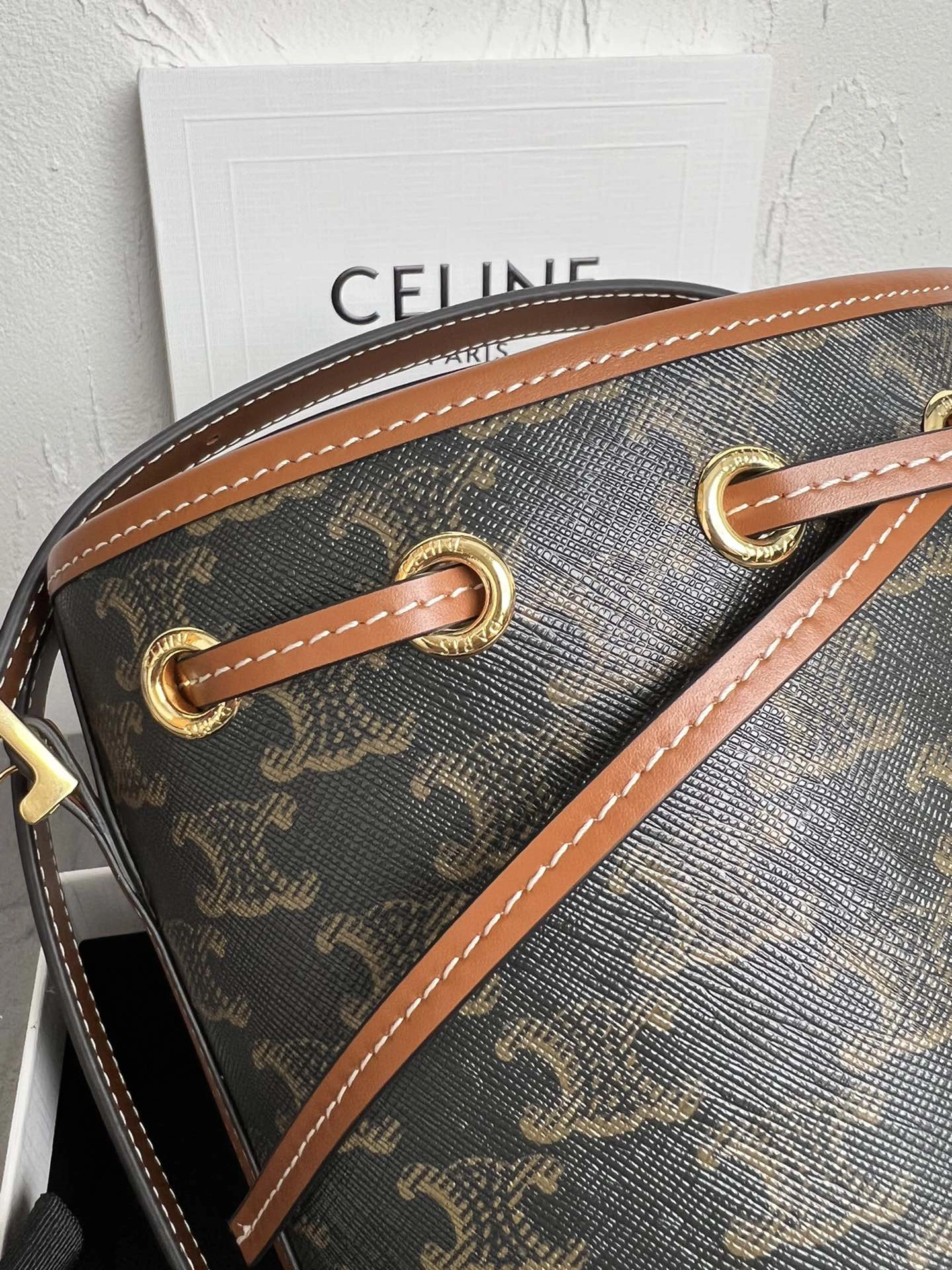 Celine Bucket Bags DailyWear 78502