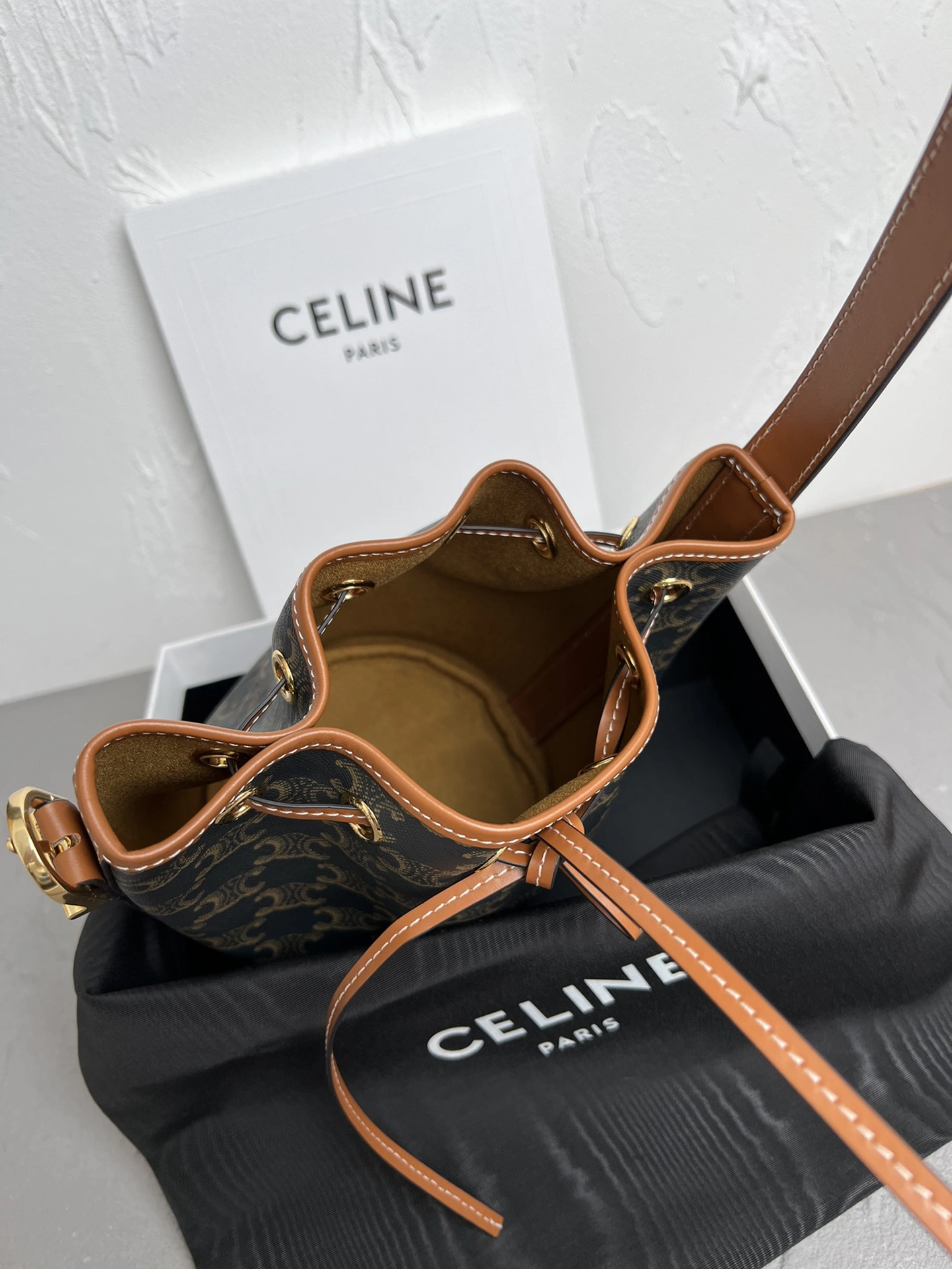 Celine Bucket Bags DailyWear 78502