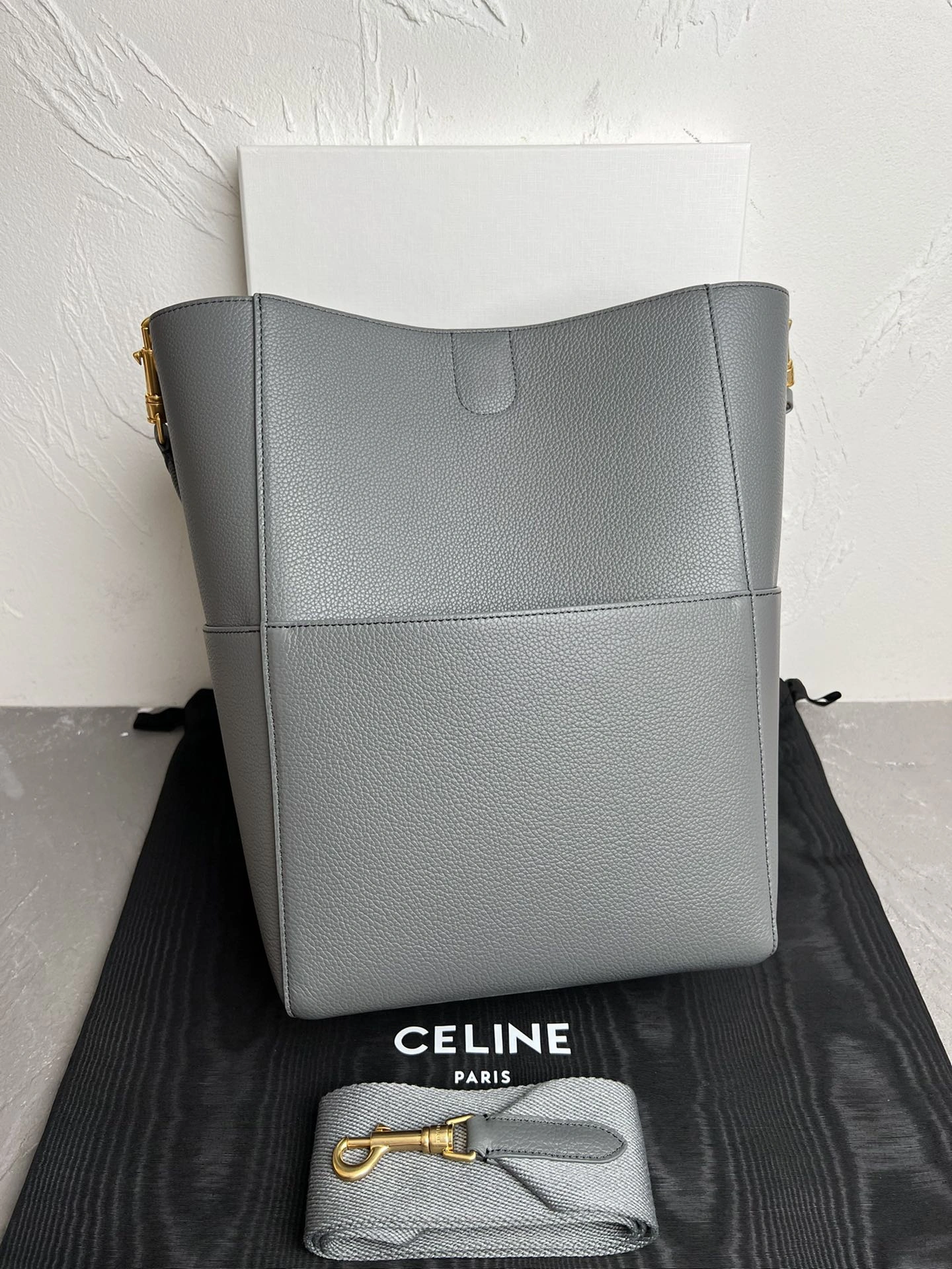 Unisex Celine Bucket Bags 73699