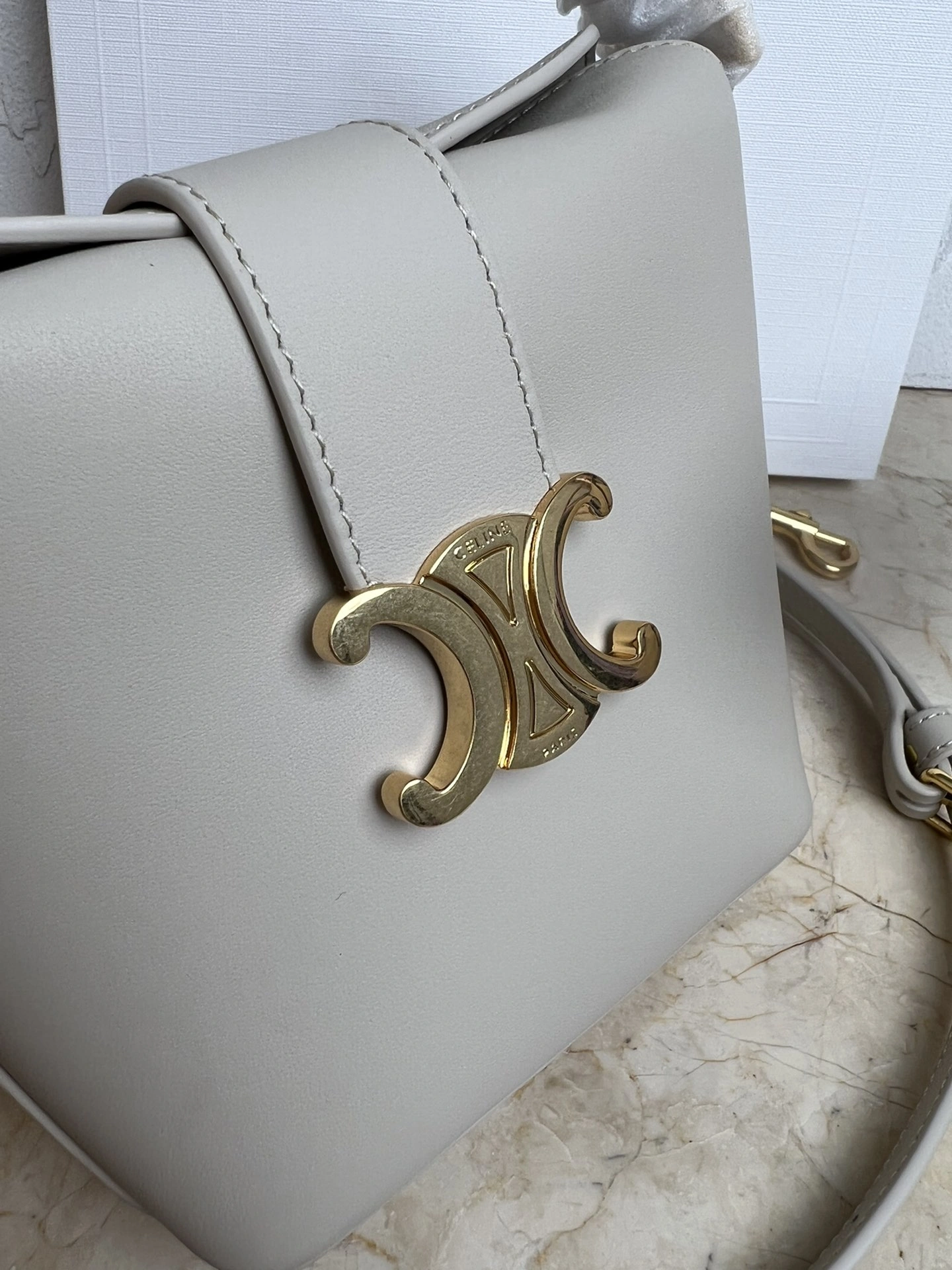 Celine Bucket Bags EyeCatching 73697