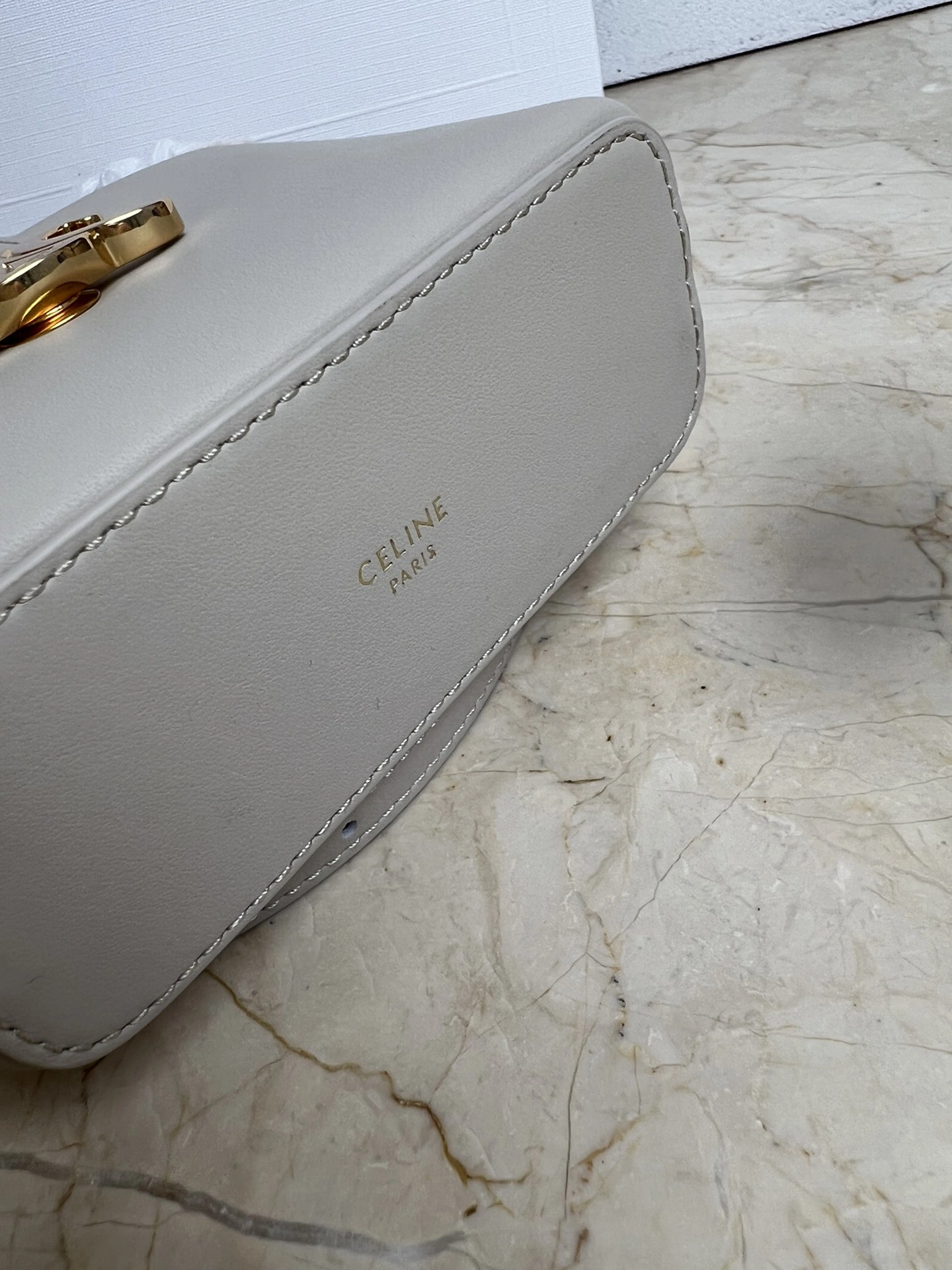 Celine Bucket Bags EyeCatching 73697