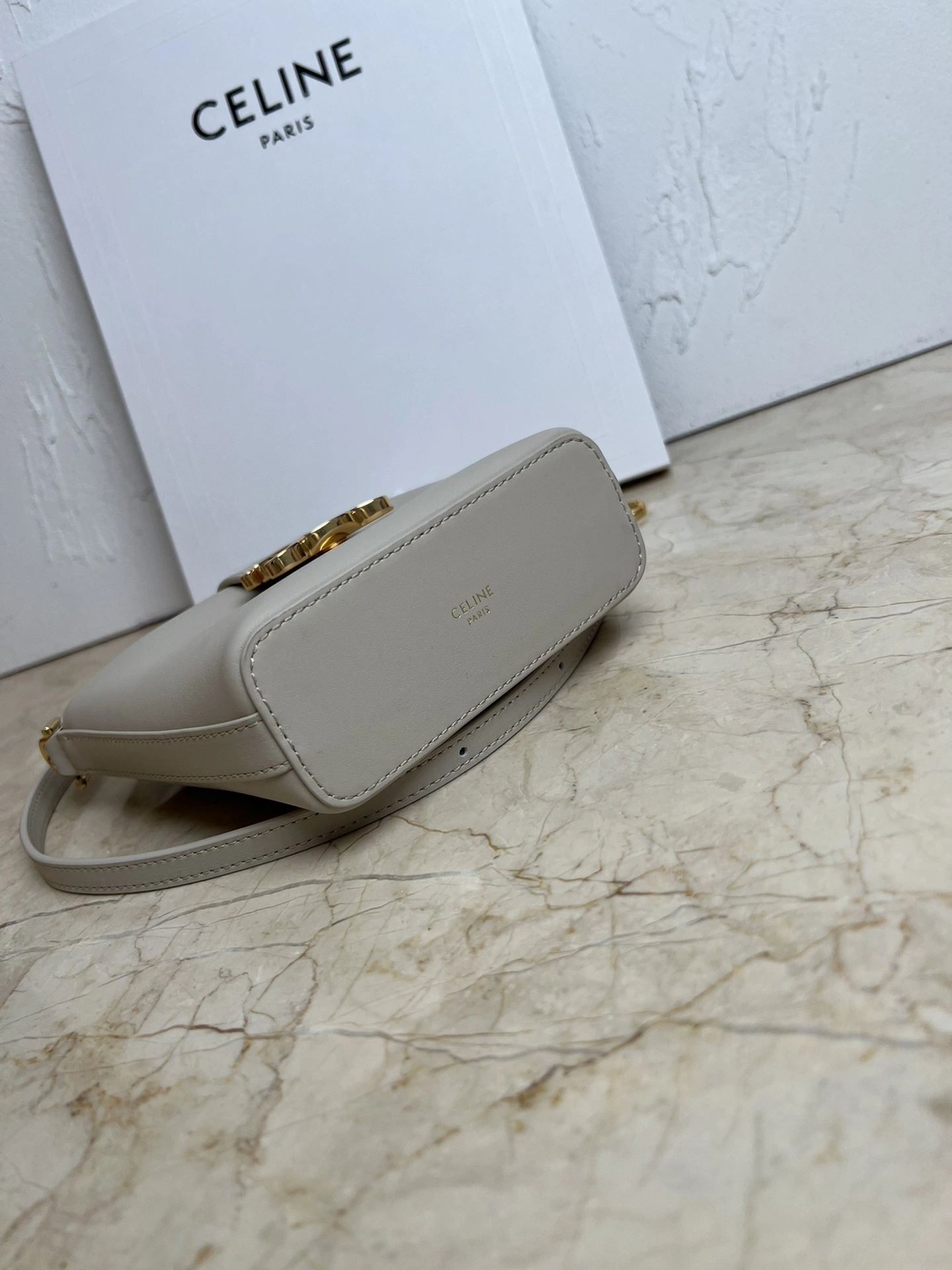 Celine Bucket Bags EyeCatching 73697
