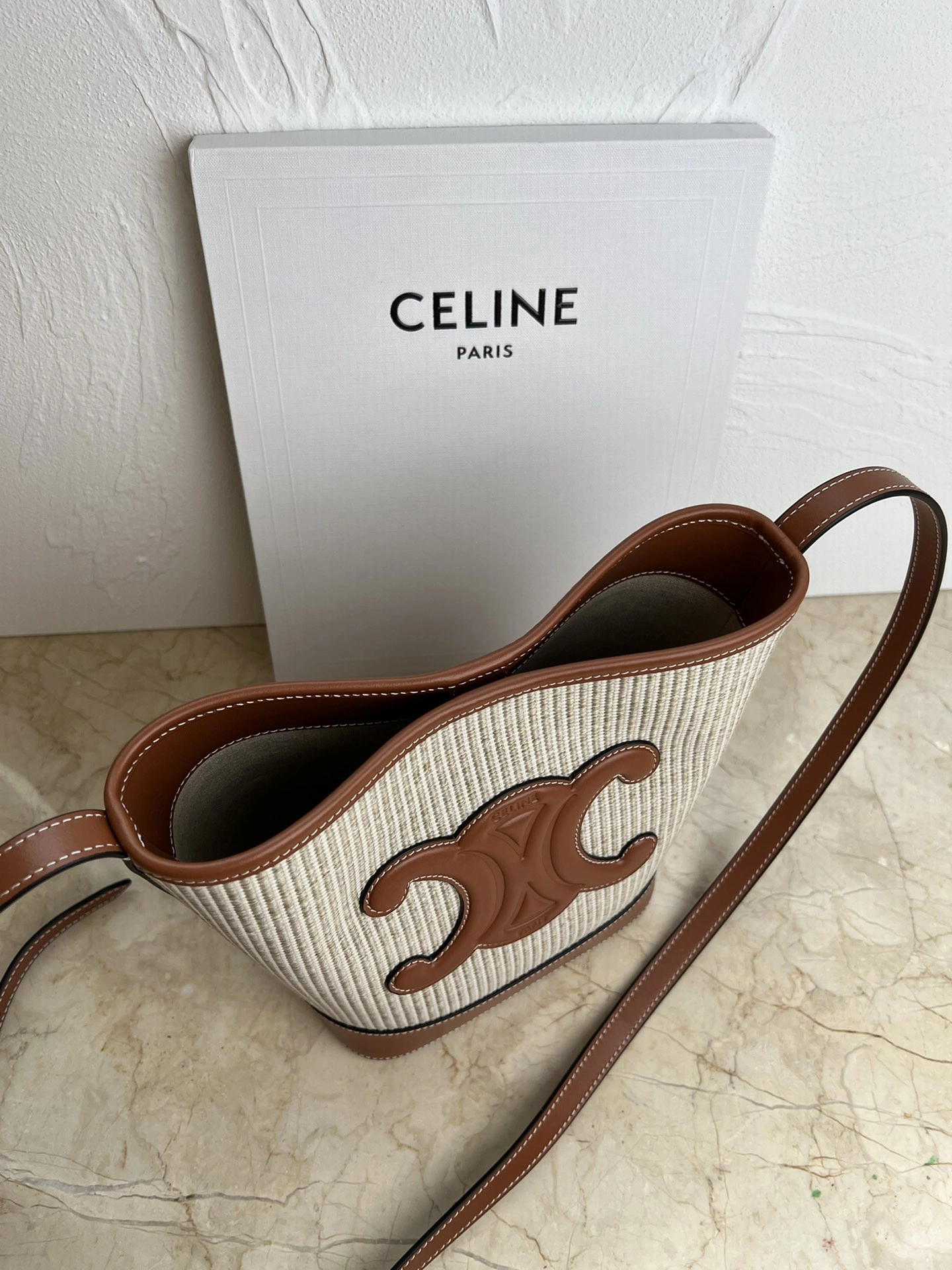 Celine Bucket Bags Compact 71824