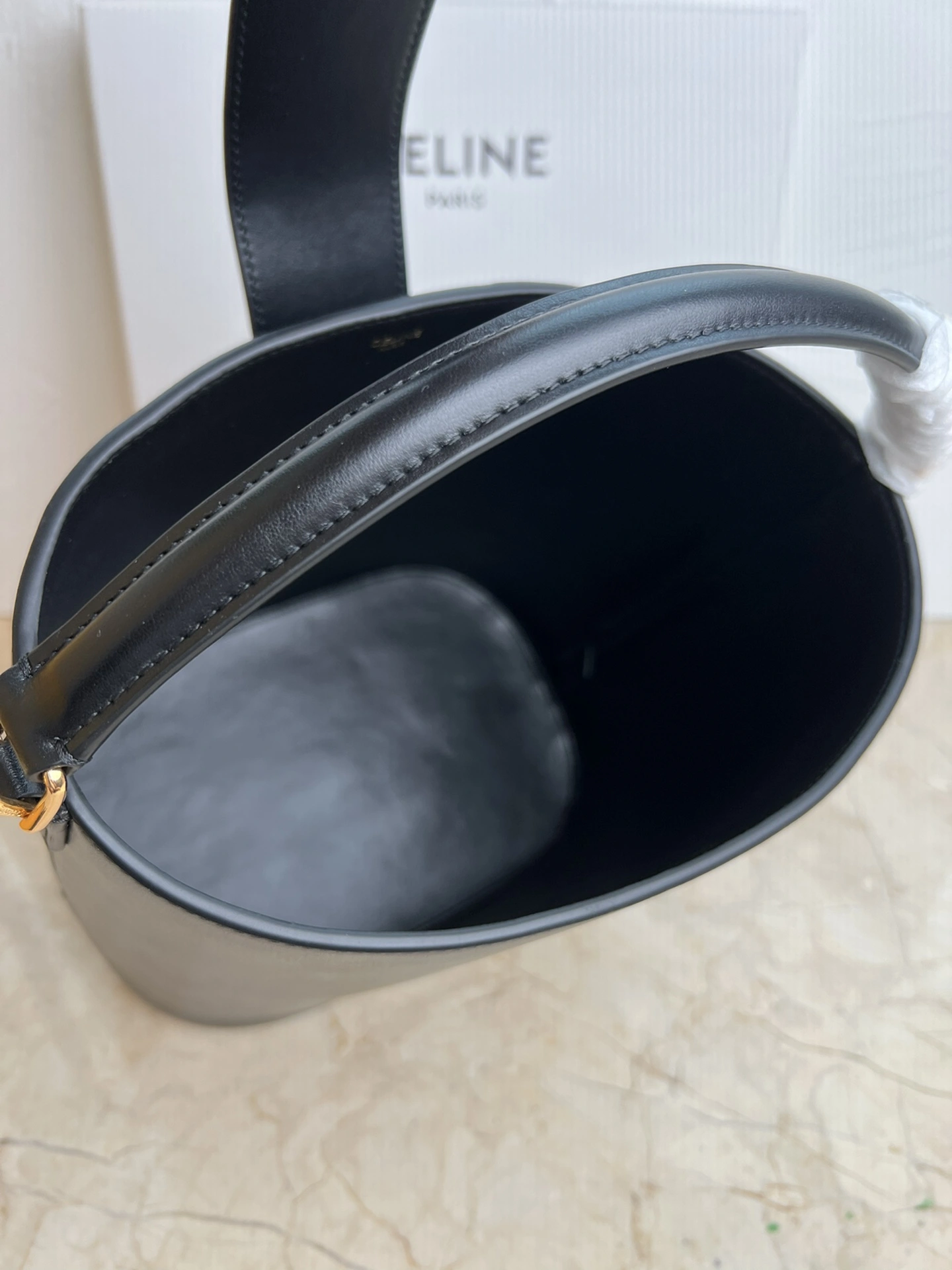 Comfortable Celine Bucket Bags 71823
