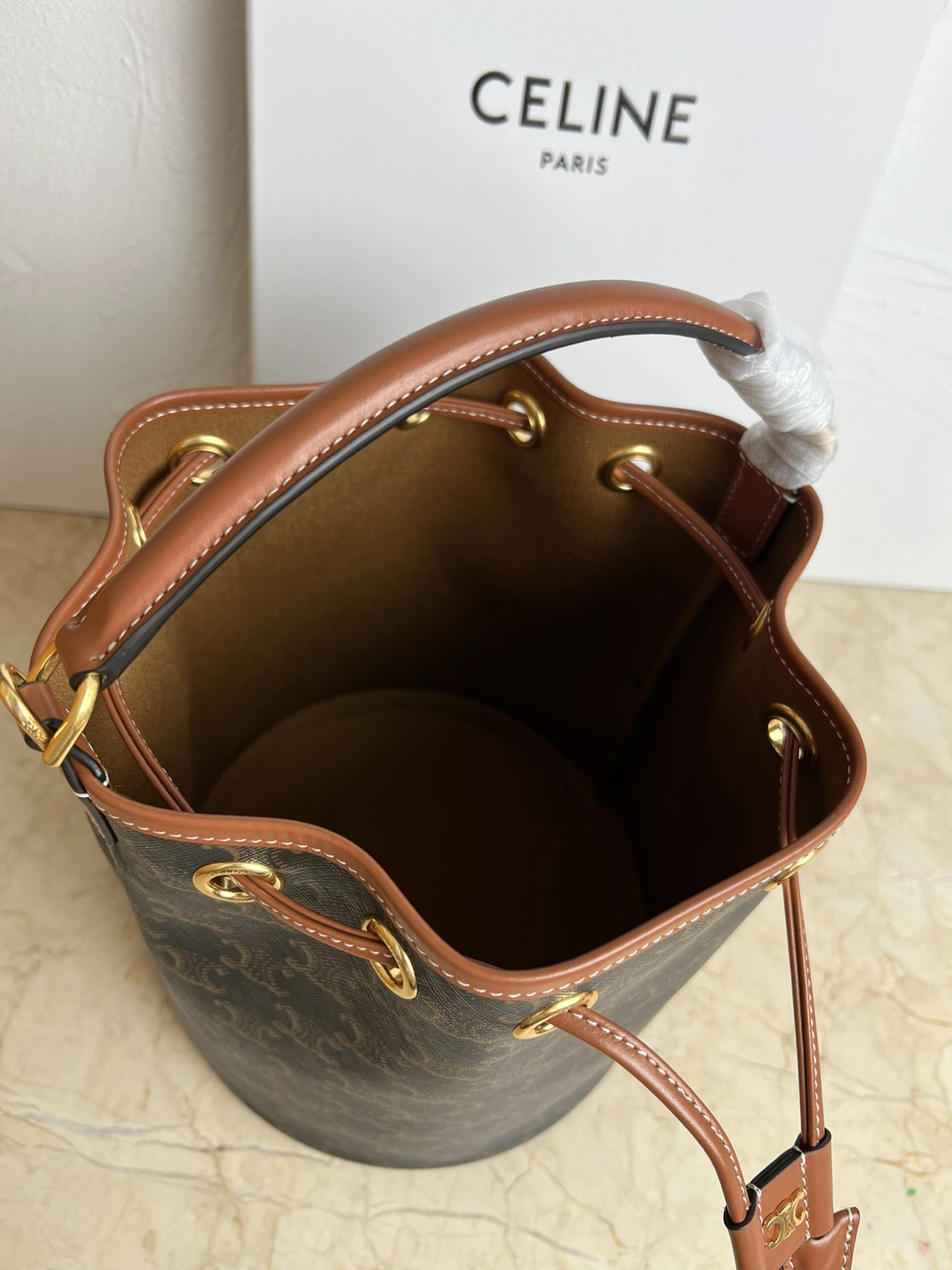 Premium Celine Bucket Bags 71819