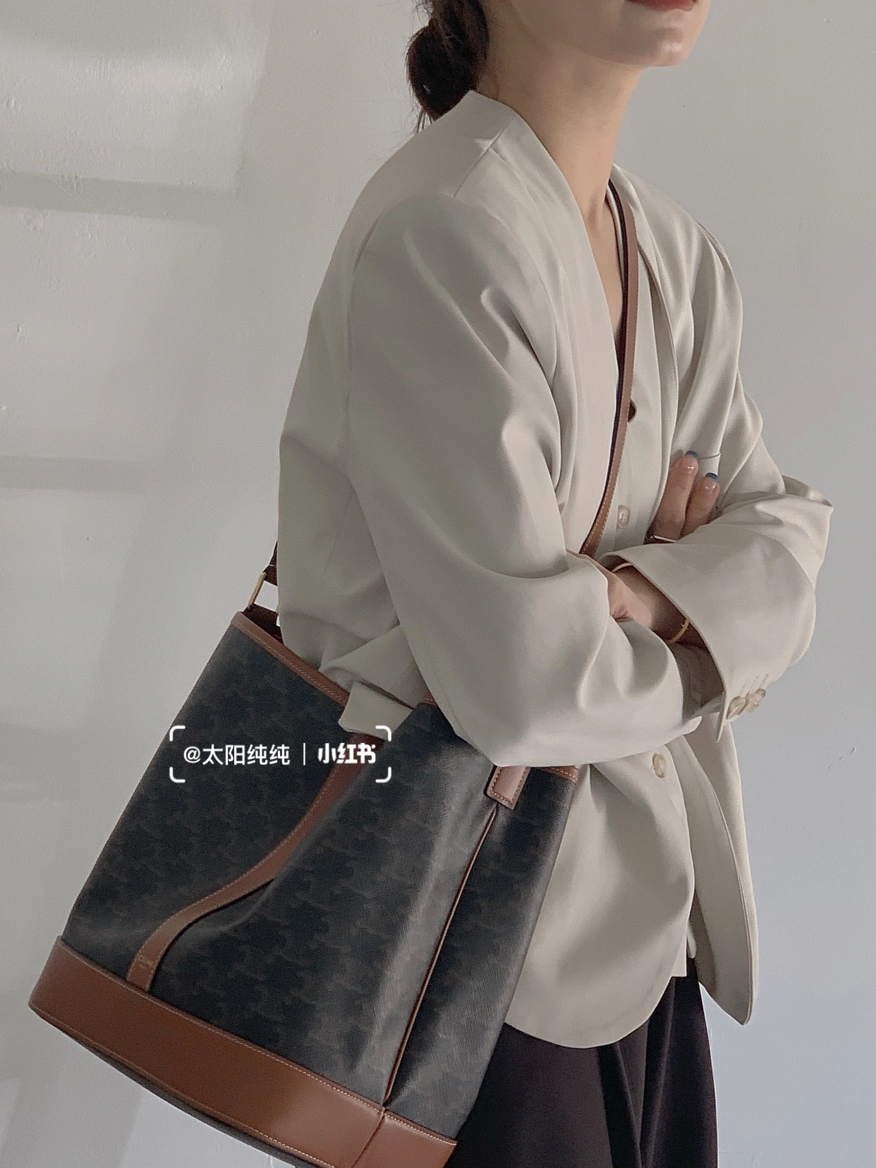 Celine Bucket Bags UrbanChic 94644