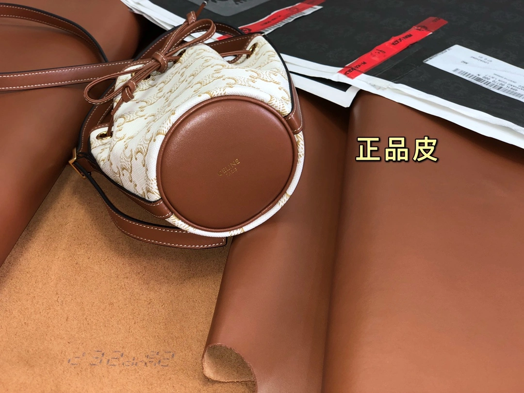 Celine Bucket Bags QuickDry 94650
