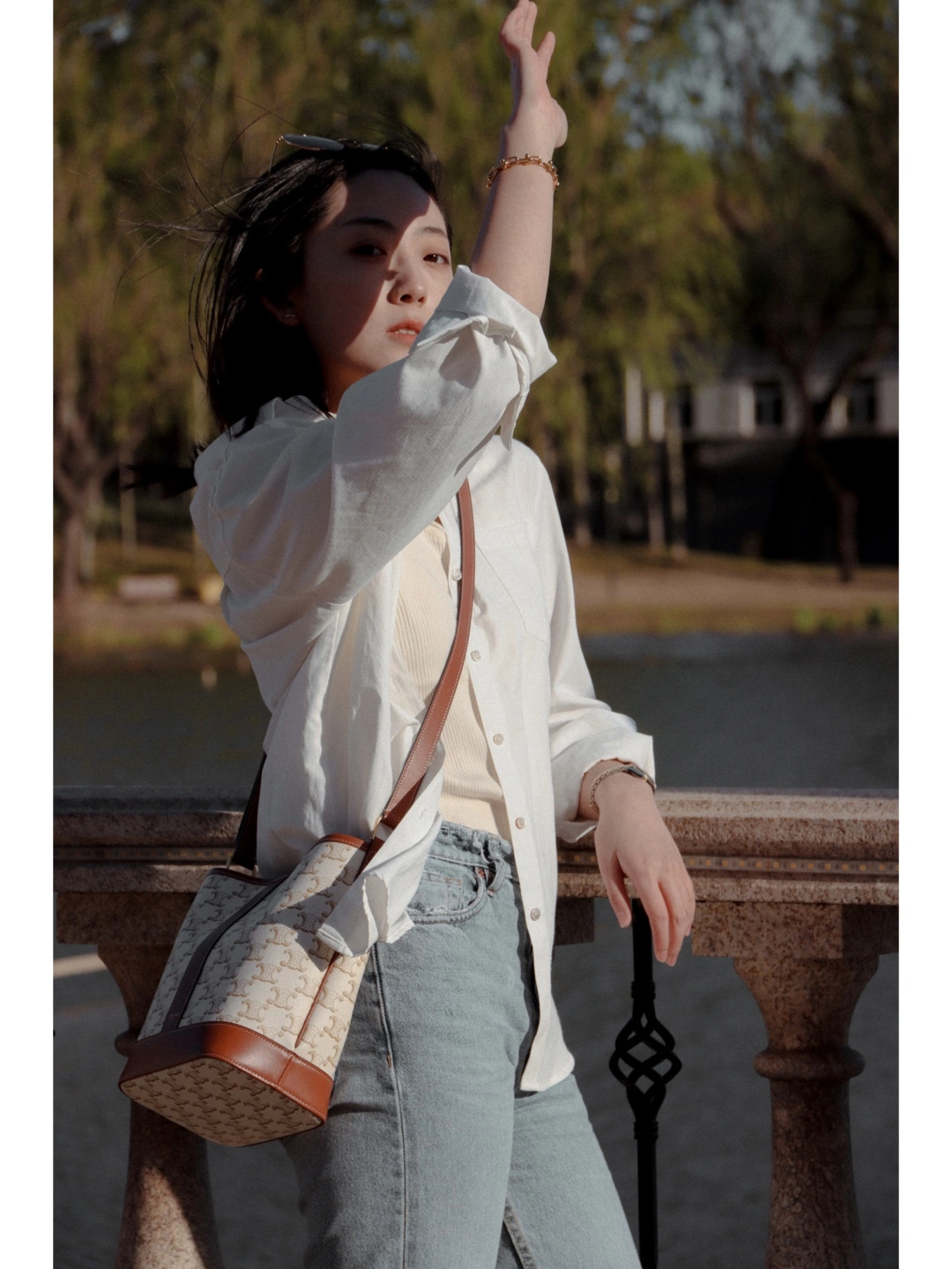 Breathable Celine Bucket Bags 94651