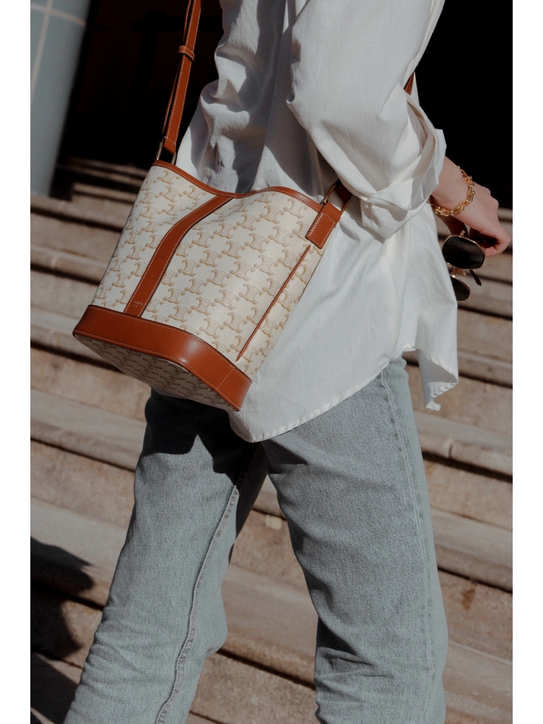 Breathable Celine Bucket Bags 94651