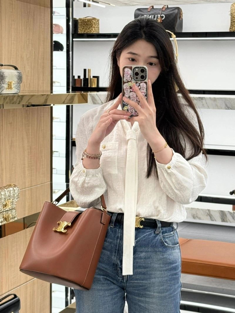 Neat Celine Bucket Bags 94469