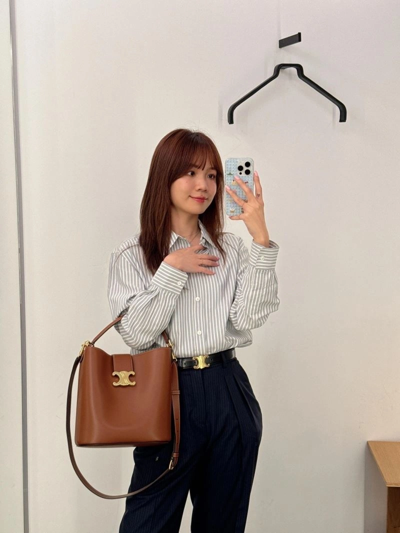 Neat Celine Bucket Bags 94469
