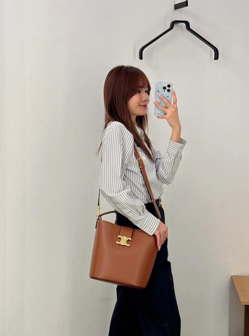 Neat Celine Bucket Bags 94469