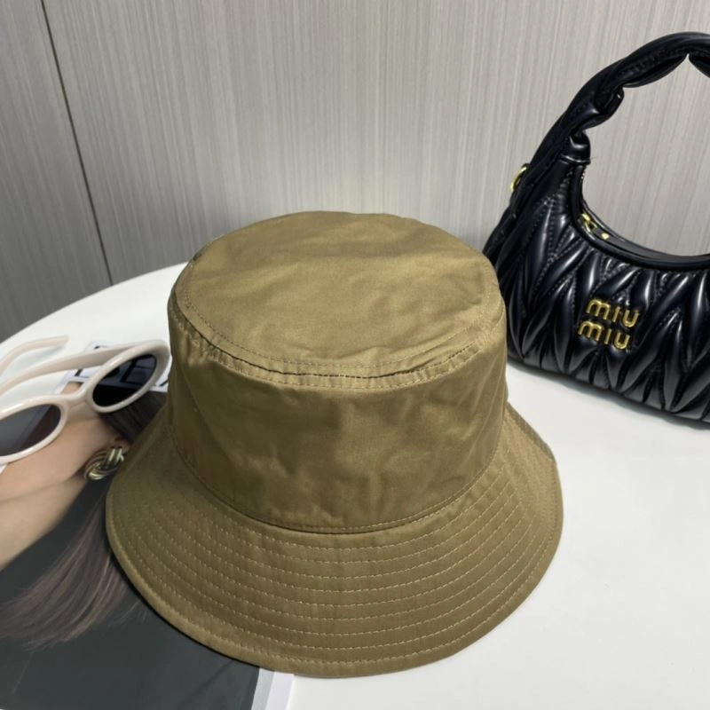 Practical Celine Caps 260439