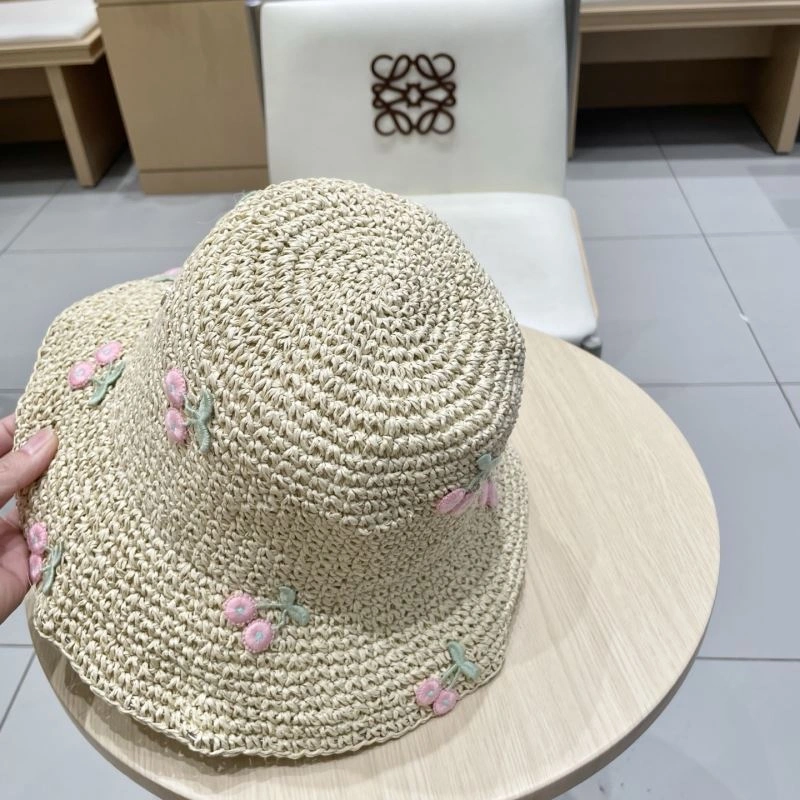 Celine Caps UrbanStyle 260427