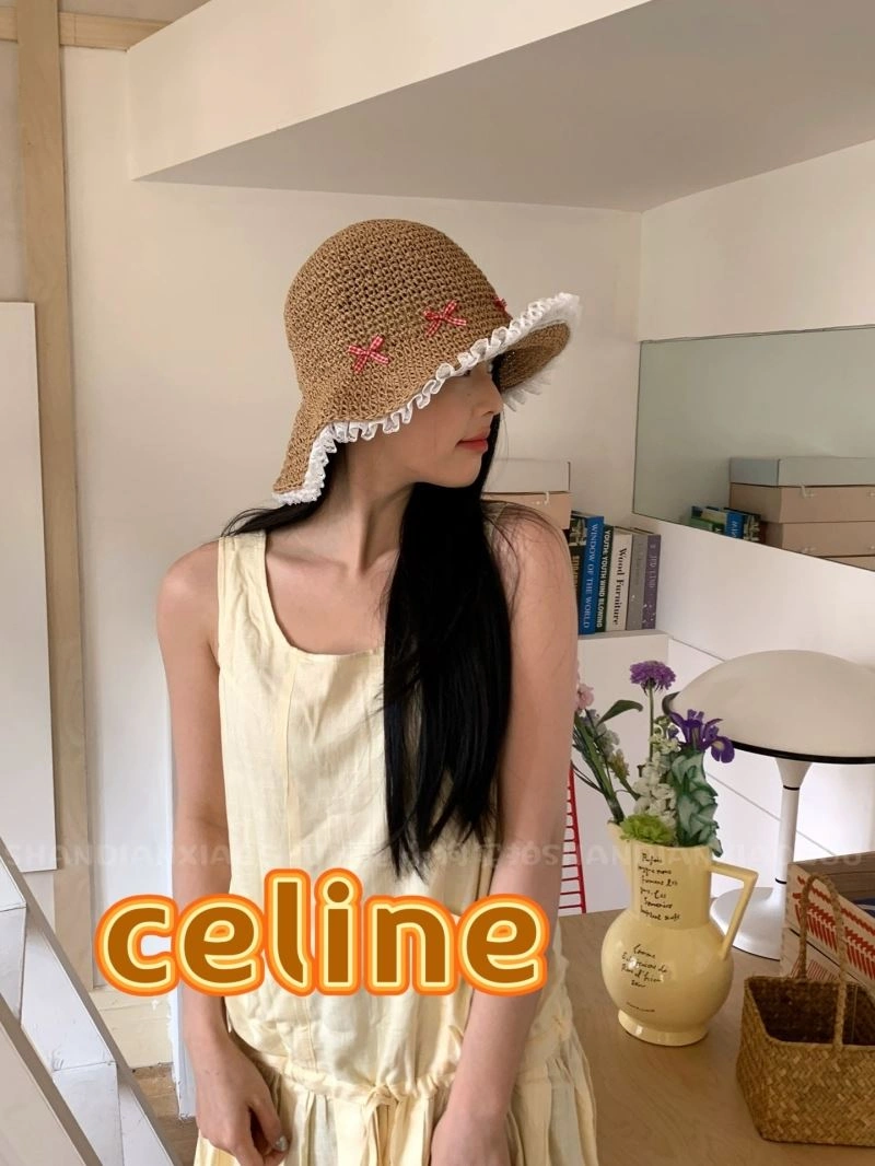 Celine Caps Effortless 260417