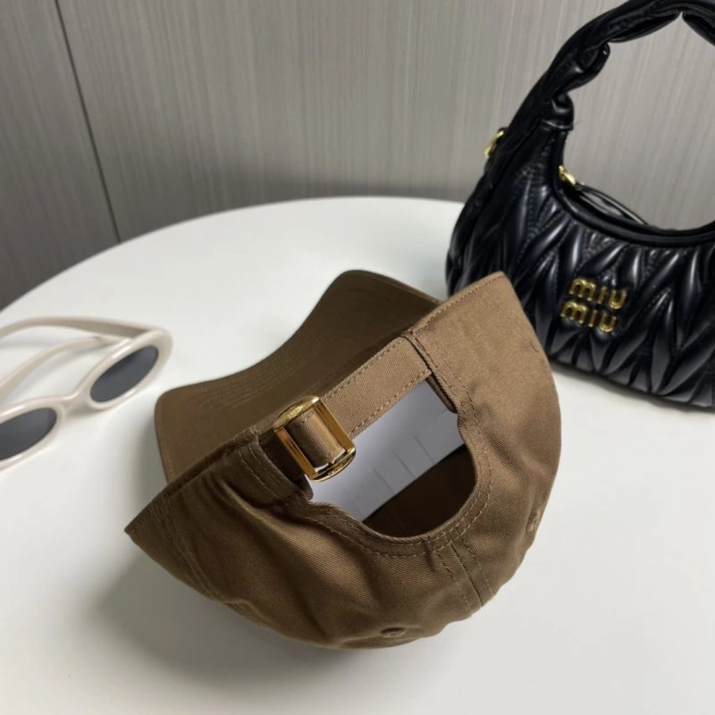 Celine Caps Affordable 260385