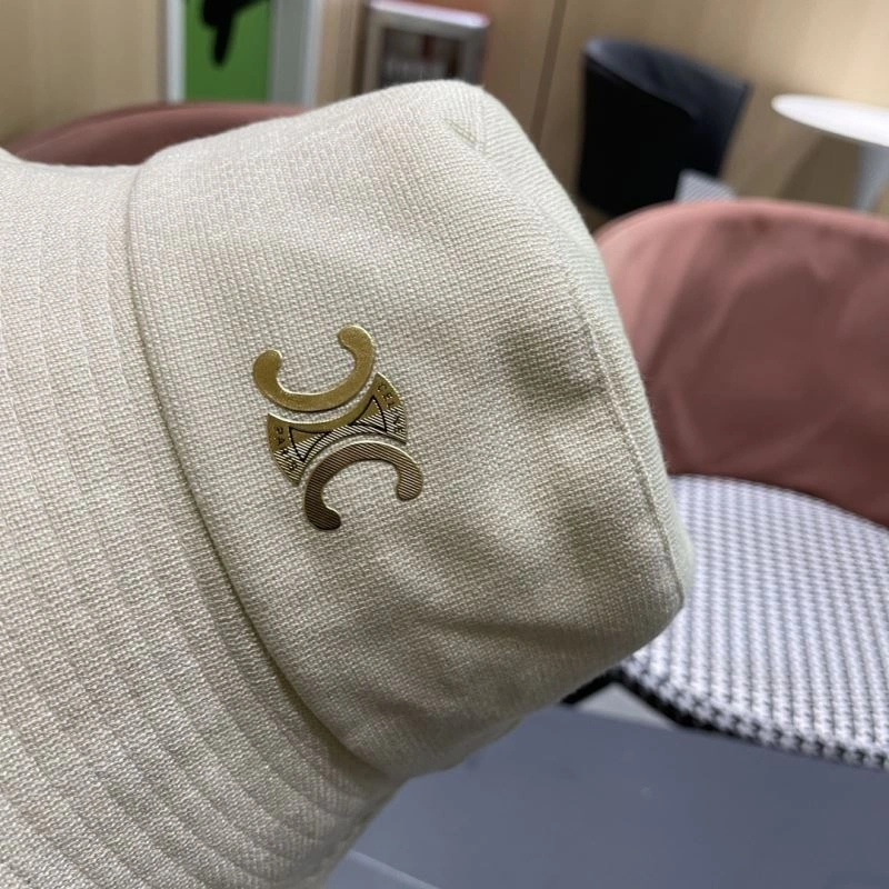 Celine Caps SmoothTexture 260370