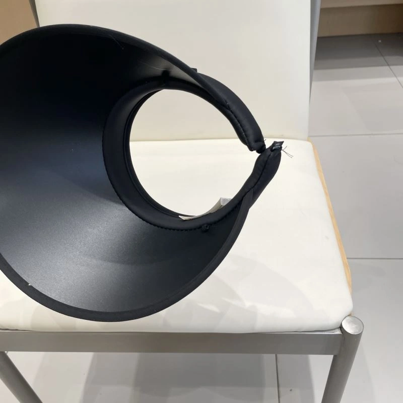 Celine Caps Classic 260346