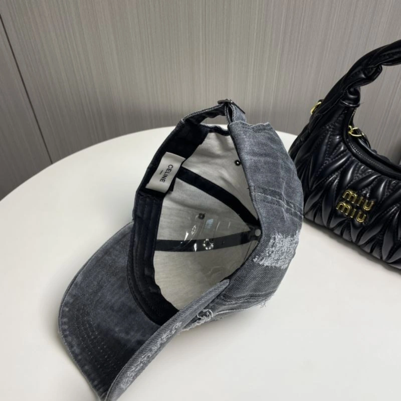 Celine Caps Breathable 260350