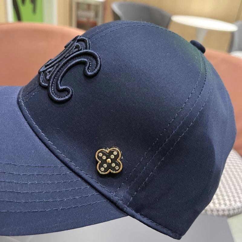 Celine Caps Trendsetting 260304