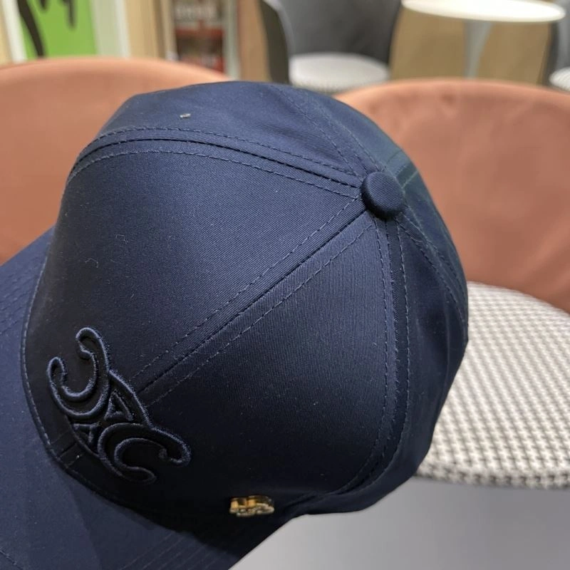 Celine Caps Trendsetting 260304