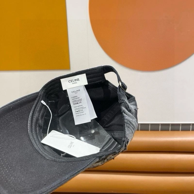 TechFriendly Celine Caps 260266