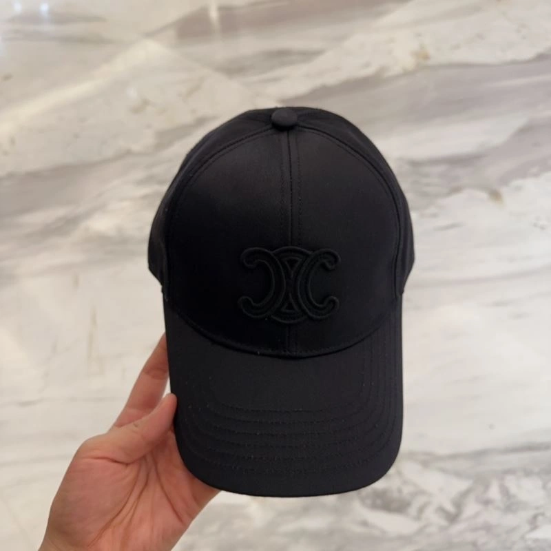 Celine Caps Cozy 260238
